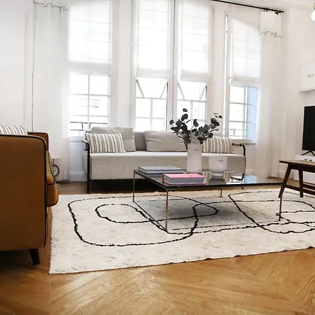 Appartement Charmant Equipe Proche Sacre Coeur - 4p Parijs